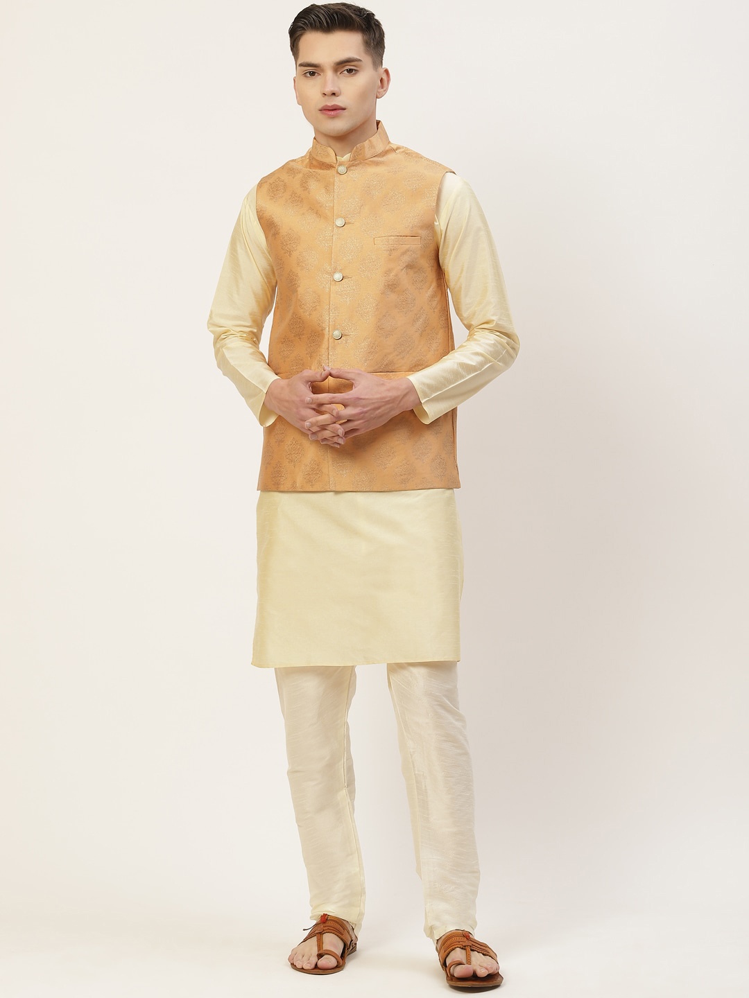 

Jompers Men Peach-Coloured Kurta with Pyjamas & Nehru Jacket