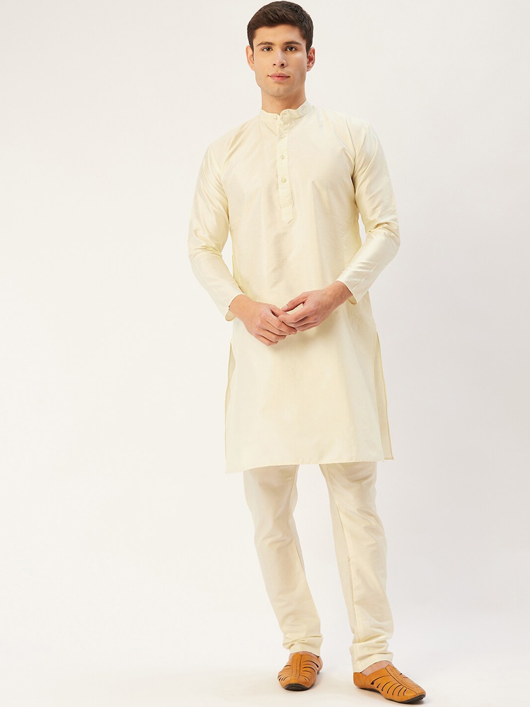 

Jompers Men Off-White Dupion Silk Kurta with Pyjamas