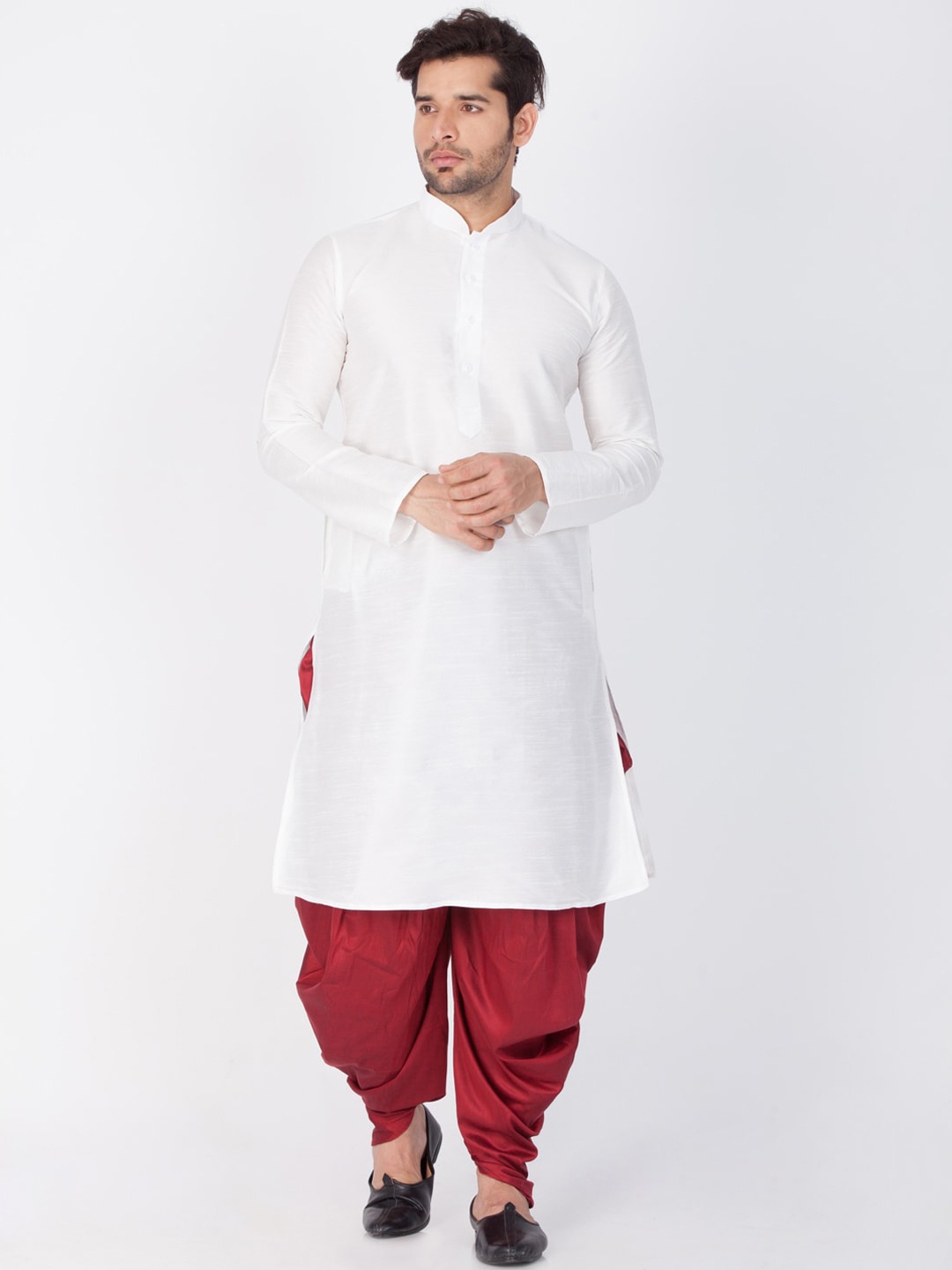 

VASTRAMAY Men White Solid Kurta with Dhoti Pants