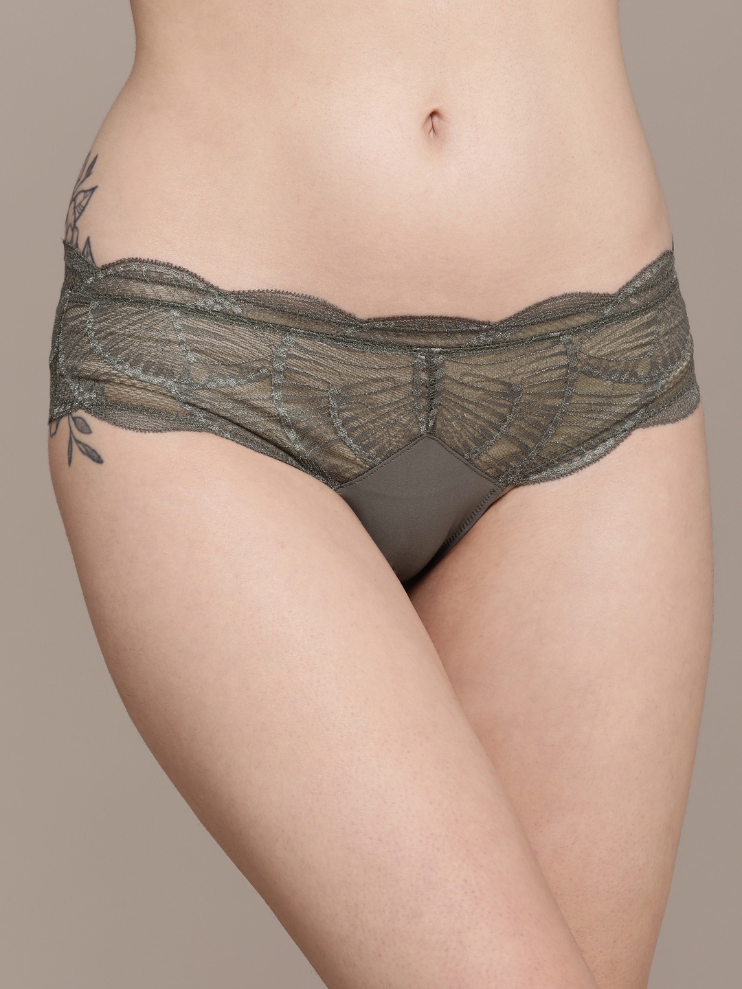 

Calvin Klein Underwear Women Grey Solid Laced Hipster QF6655AD0U6