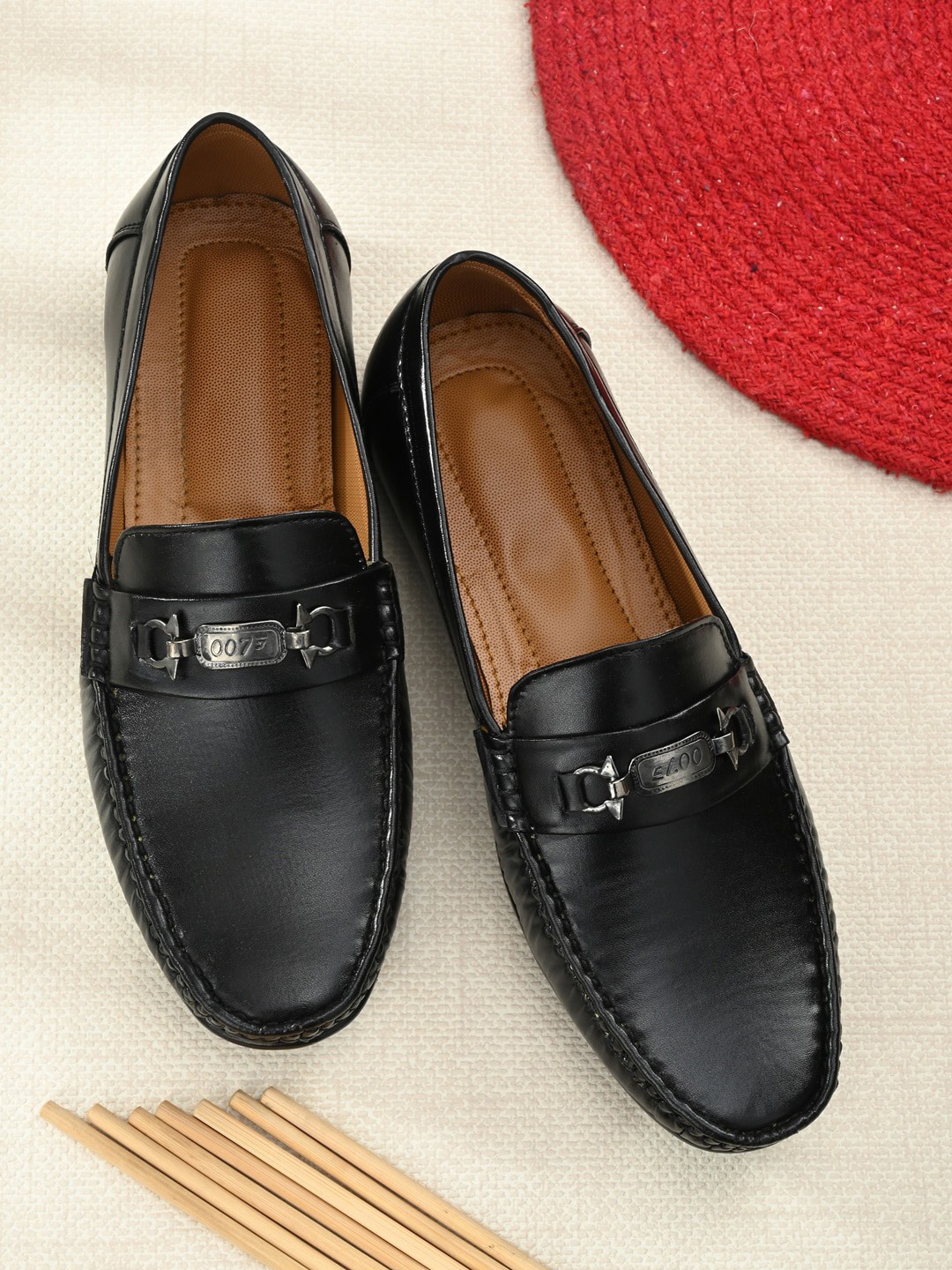 

mr wonker Men Black Horsebit Loafers