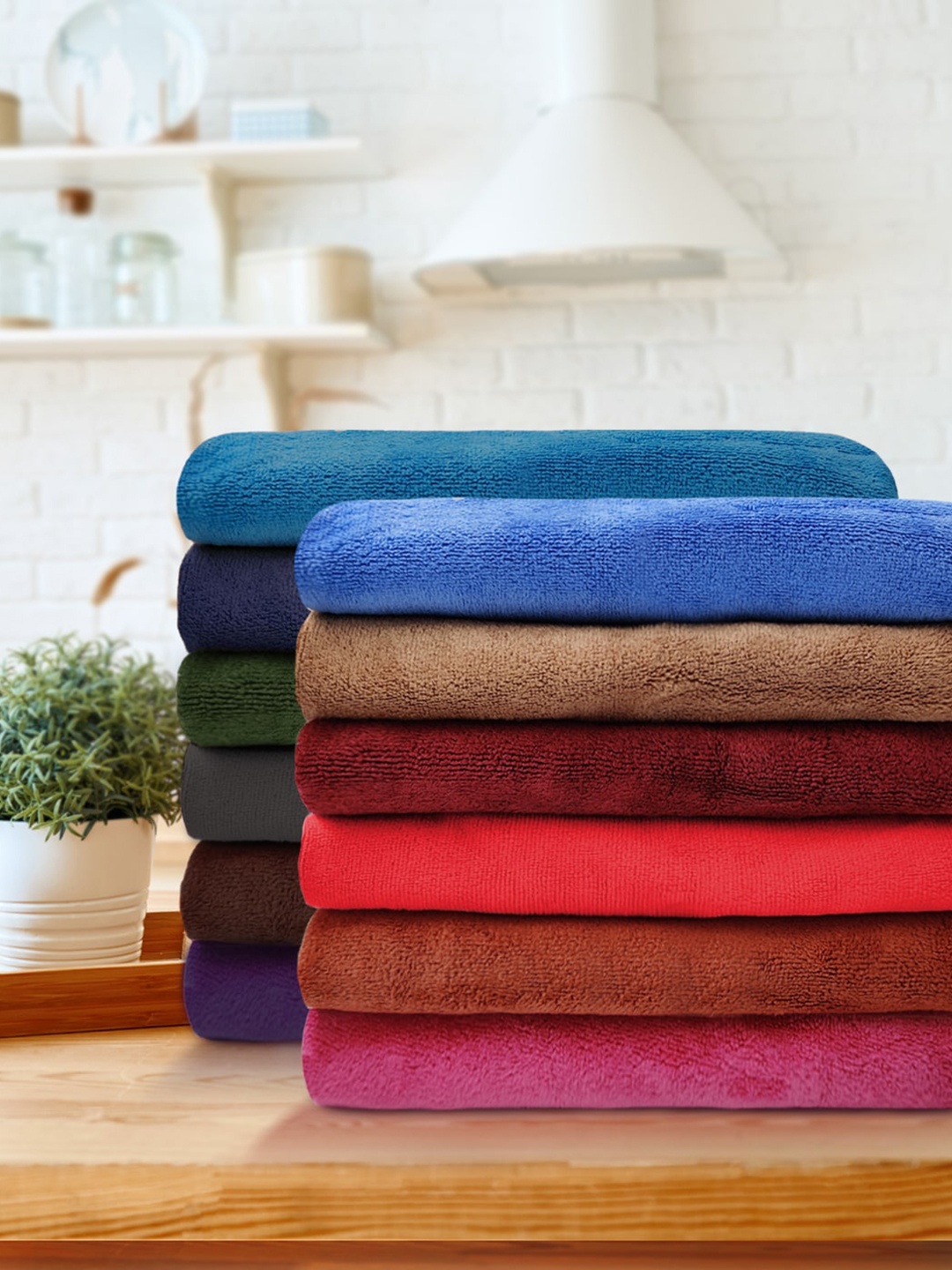 Aura Set Of 12 Highly Absorbent Microfiber Cleaning Cloth, Assorted