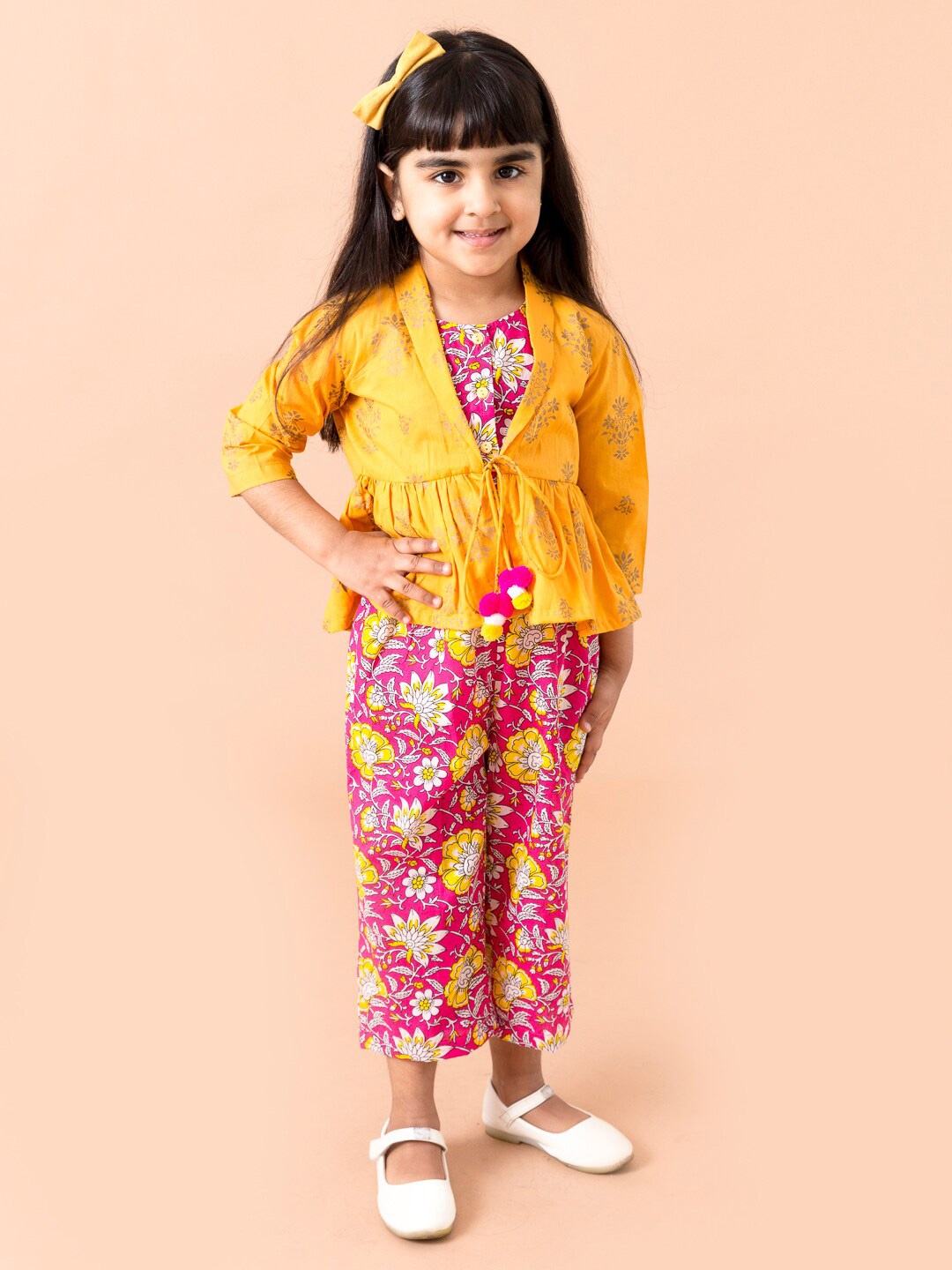 

pspeaches Girls Yellow & Purple Printed Clothing Set with Coat