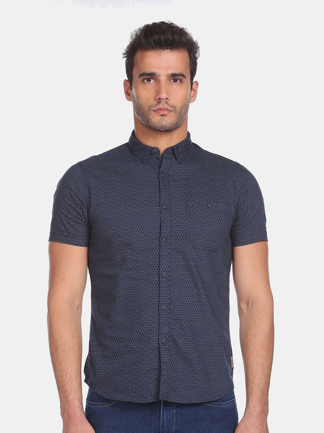 

Flying Machine Men Blue Geometric Printed Pure Cotton Casual Shirt