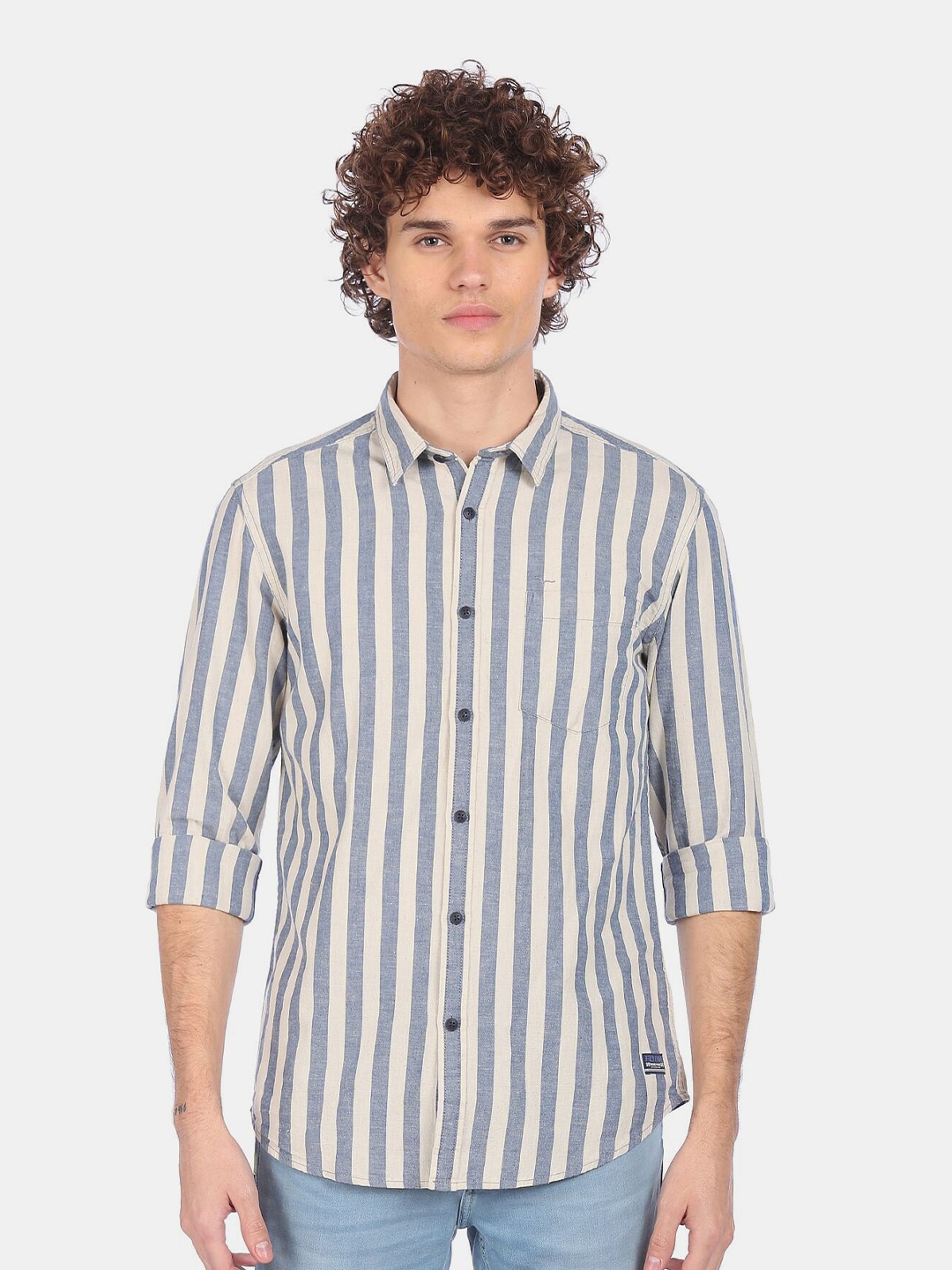 

Flying Machine Men Grey Striped Regular Fit Casual Shirt
