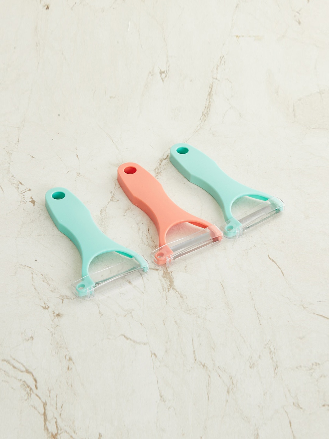 

Home Centre Blue & Coral Set Of 3 Solid Stainless Steel Peelers