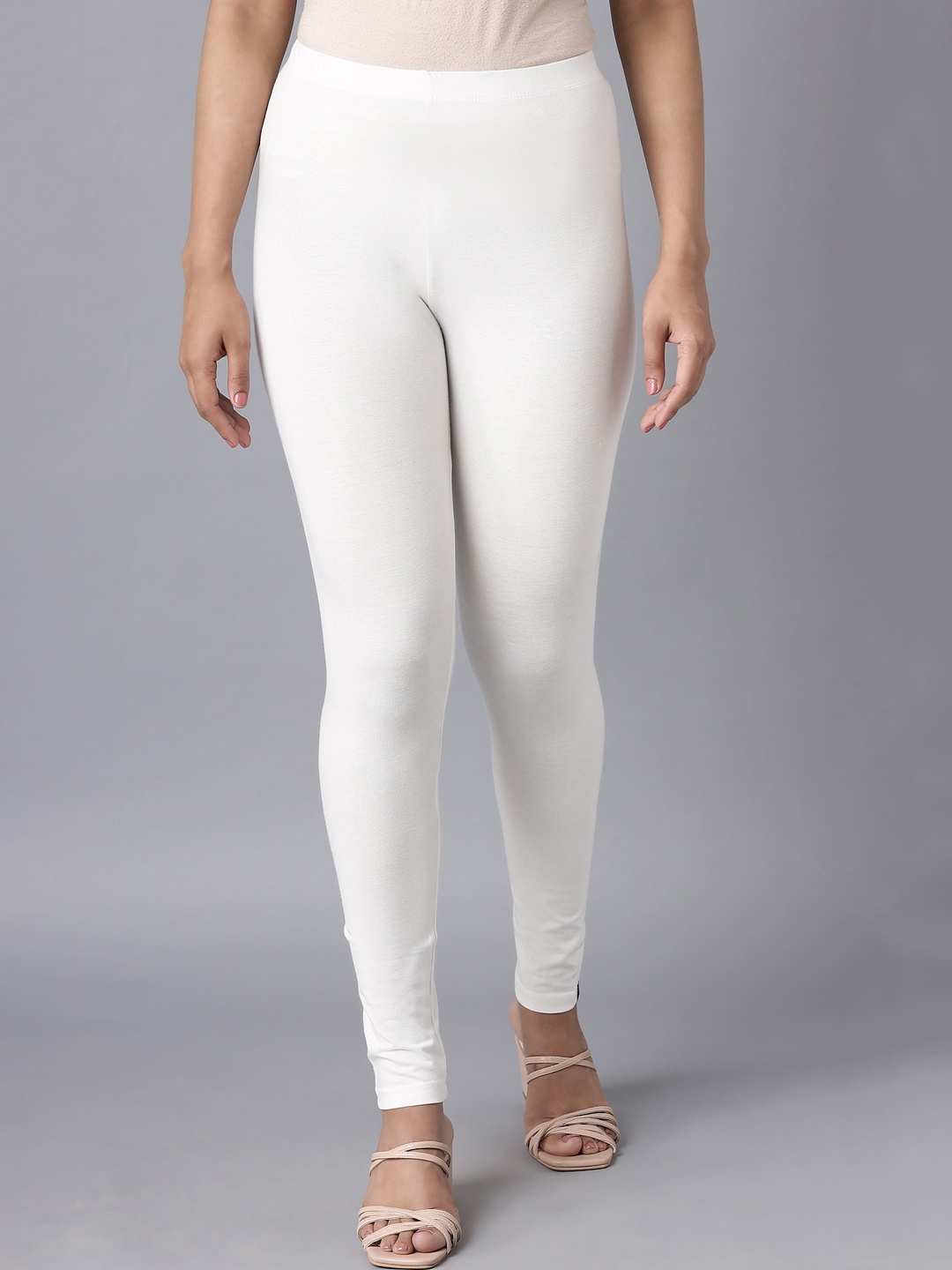 

elleven Women White Solid Churidar Length Leggings