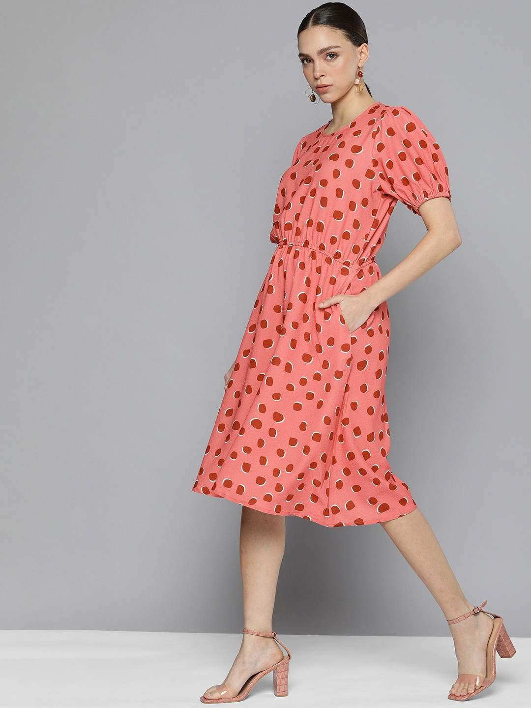 

Chemistry Coral Pink & Red Puff Sleeves Printed Fit & Flare Dress