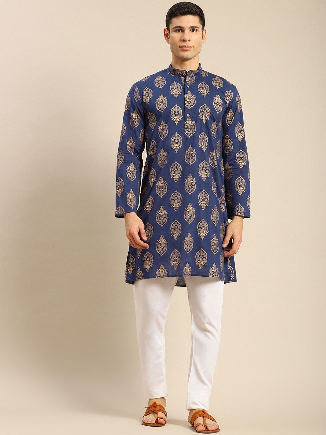 

RAJUBHAI HARGOVINDAS Men Navy Blue & Golden Ethnic Motifs Printed Handloom Kurta