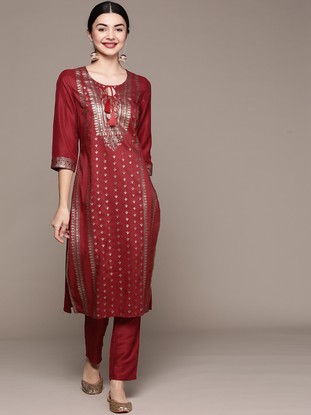 

ZIYAA Women Maroon Foil Floral Printed Kurta with Trousers