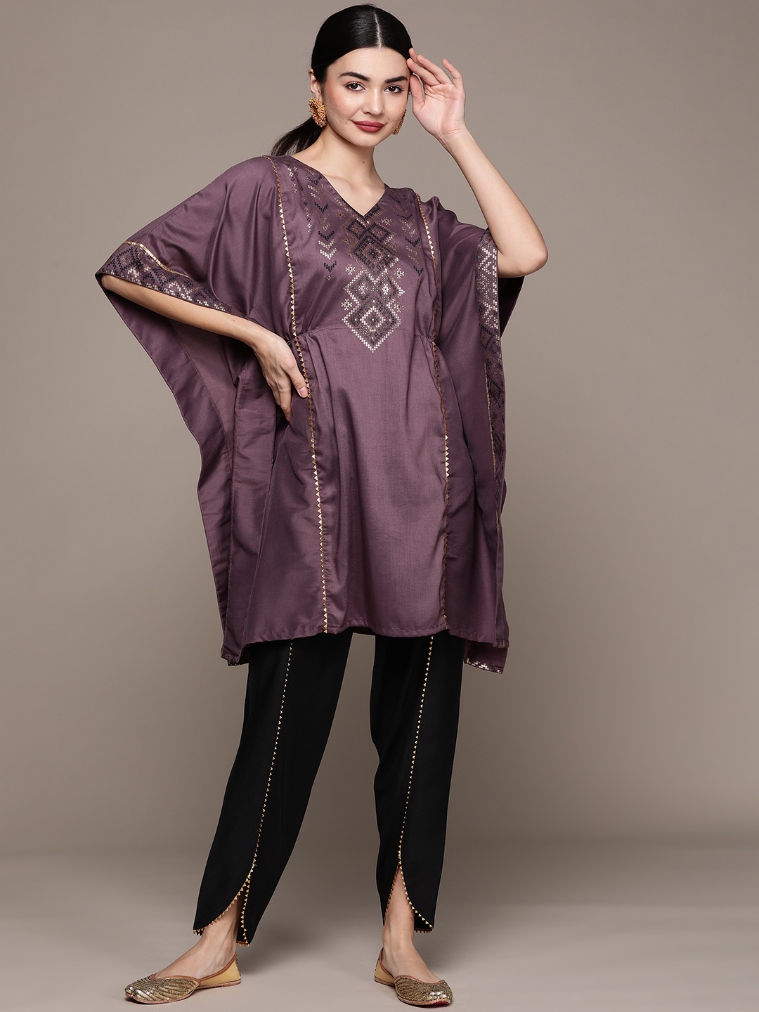 

ZIYAA Women Purple Printed Kurta with Dhoti Pants