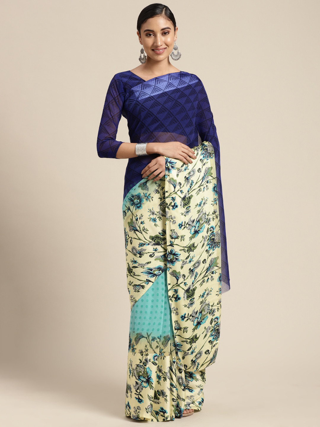

KALINI Women Blue & Cream-Coloured Floral Printed Satin Saree