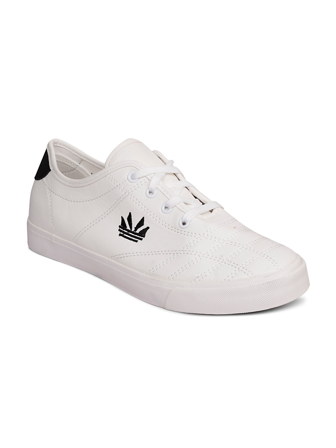 

CIPRAMO SPORTS Men White PU Sneakers