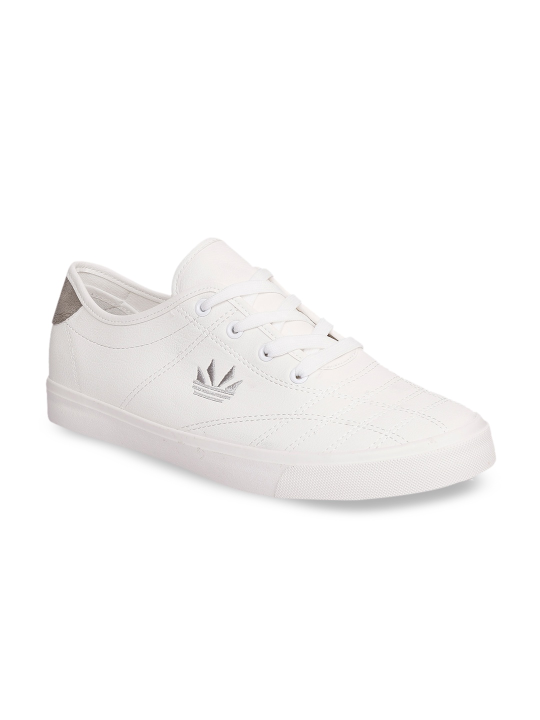 

CIPRAMO SPORTS Men White Perforations PU Sneakers