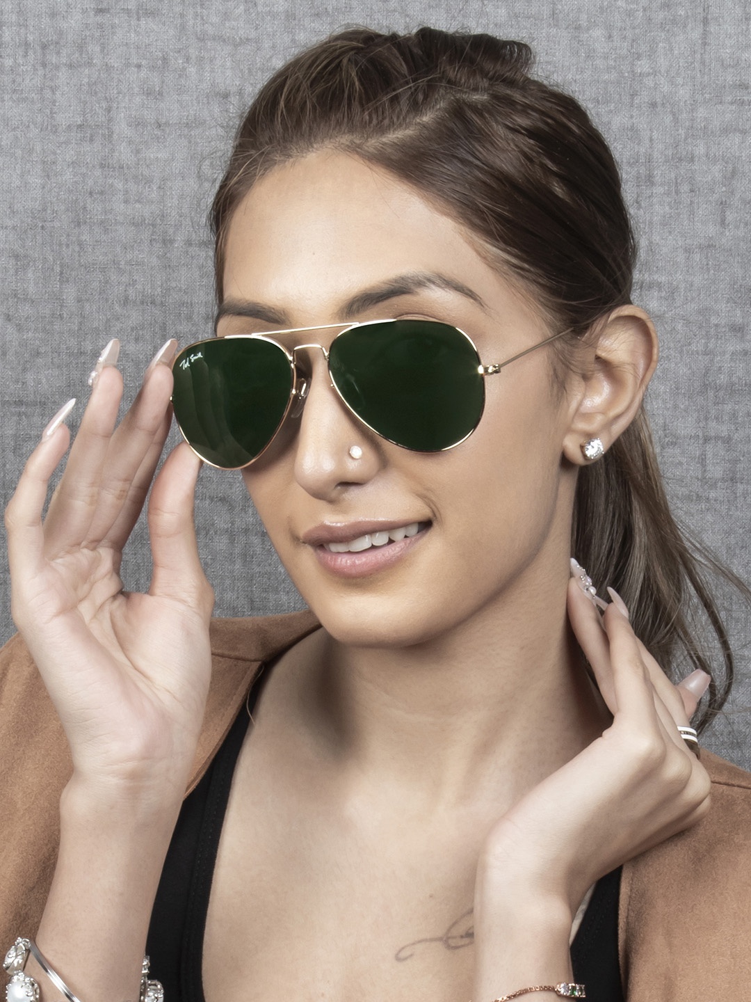 

Ted Smith Unisex Green Lens & Gold-Toned Aviator Sunglasses with UV Protected Lens