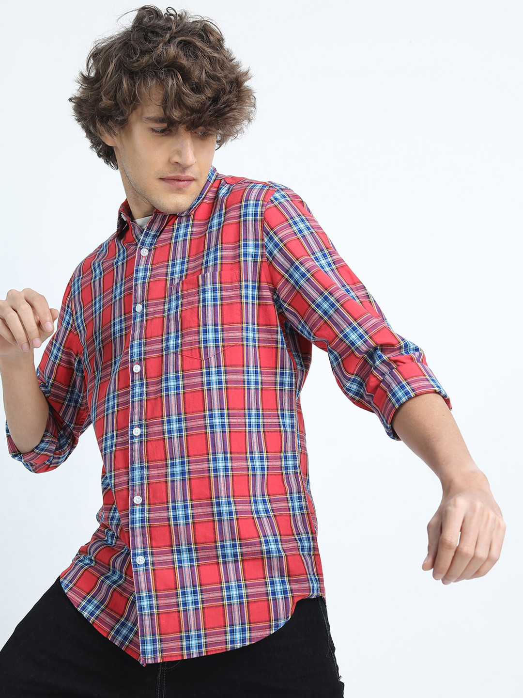 

HIGHLANDER Men Red Slim Fit Tartan Checked Cotton Casual Shirt
