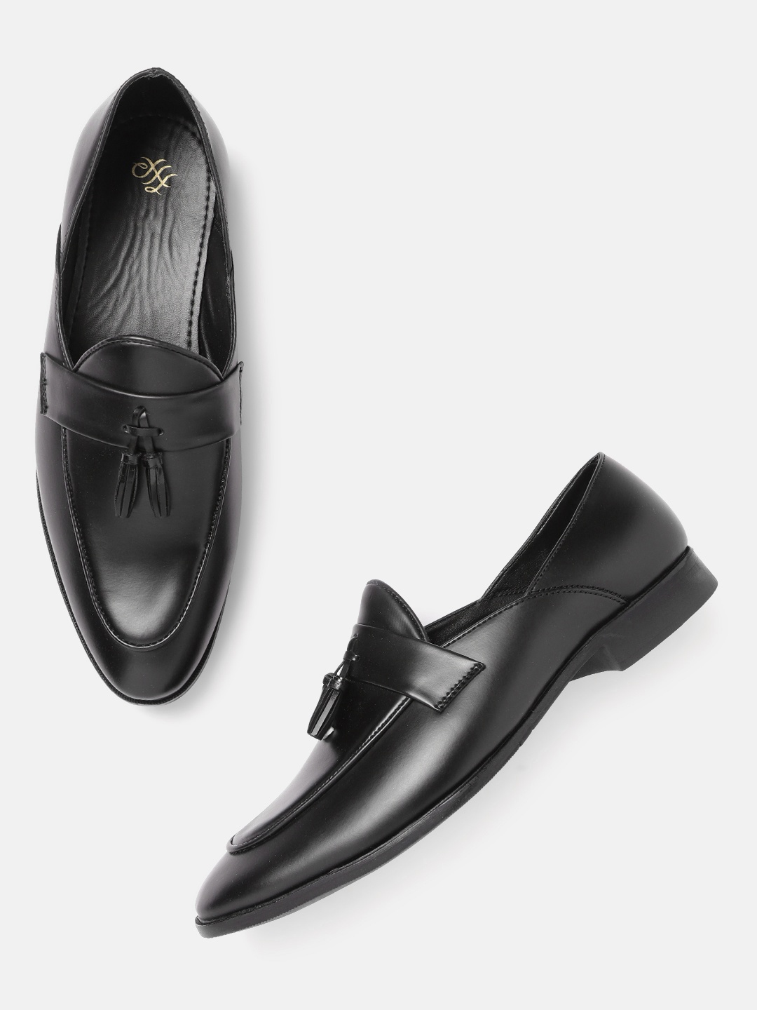 

House of Pataudi Men Black Solid Handcrafted Formal Tasseled Loafers