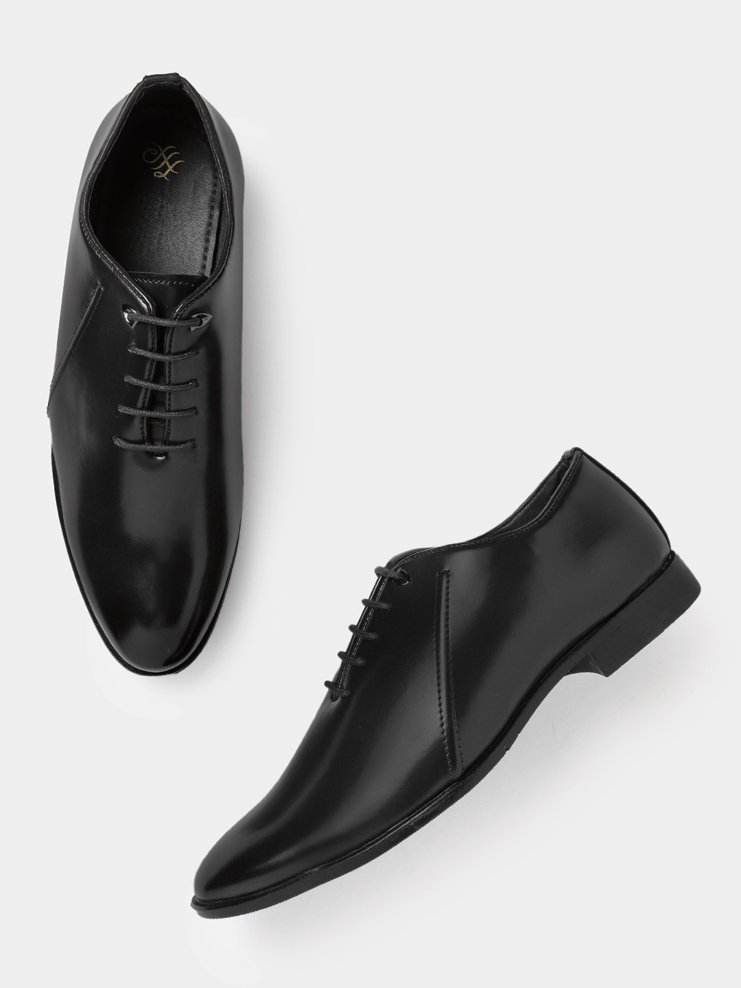 

House of Pataudi Men Black Handcrafted Solid Formal Oxfords