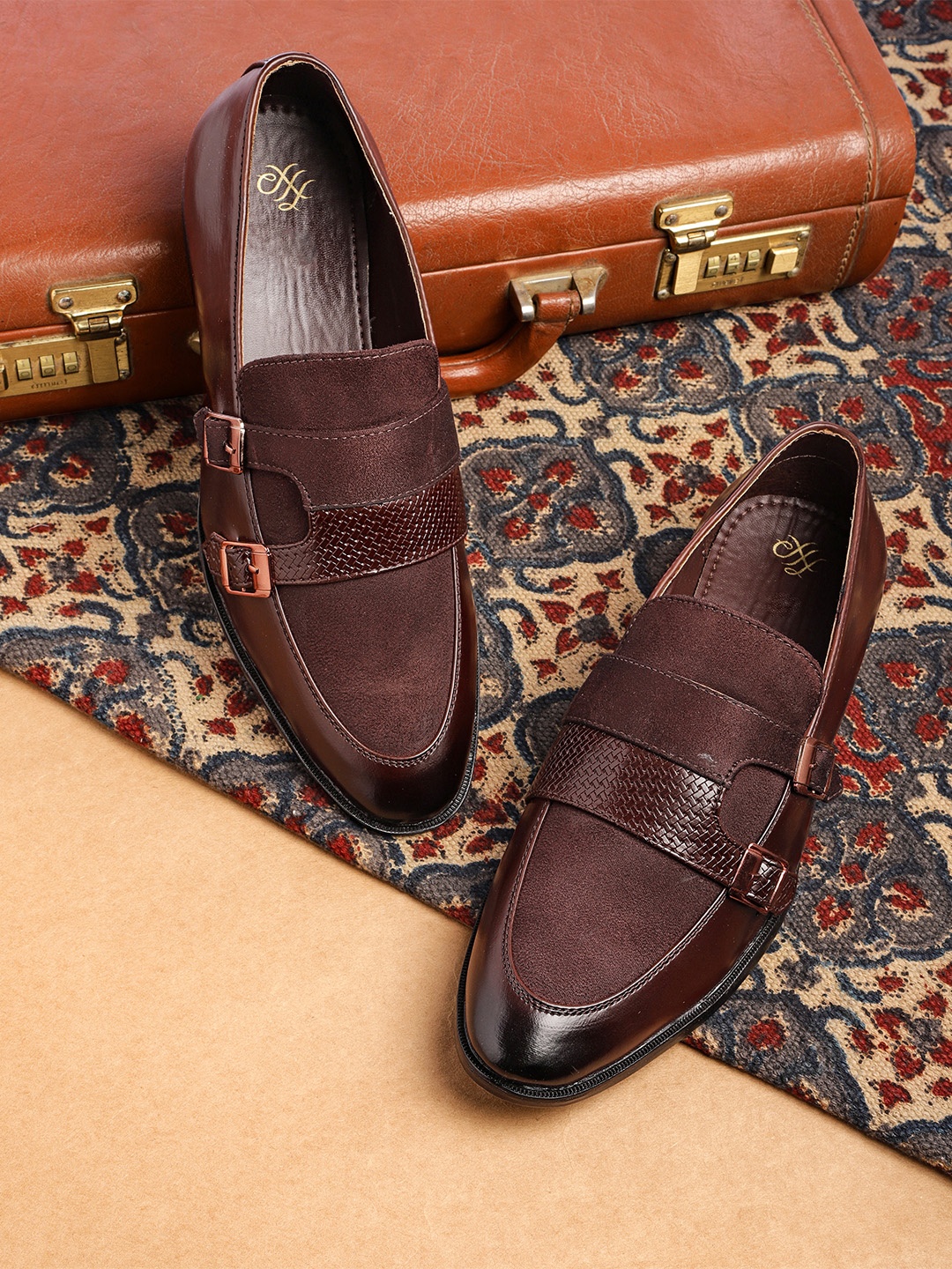 

House of Pataudi Men Brown Solid Handcrafted Semi Formal Monks
