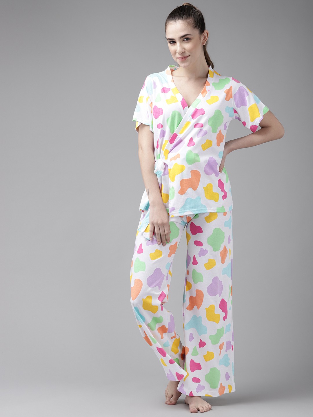 

The Dry State Women White & Pink Printed Pyjama Set