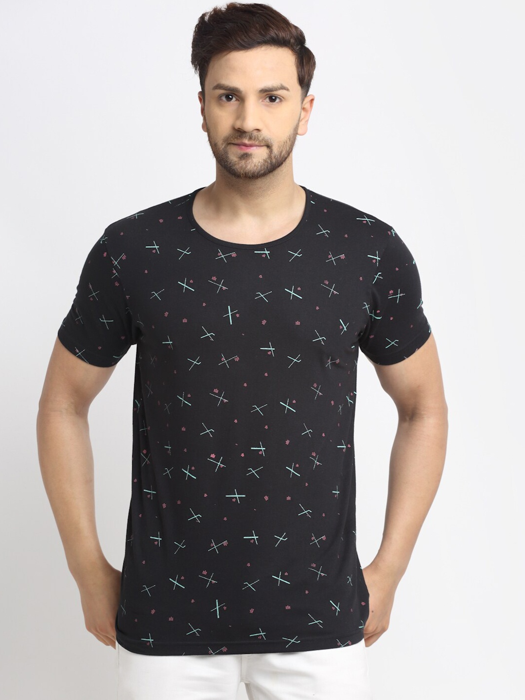 

VIMAL JONNEY Men Black Printed T-shirt