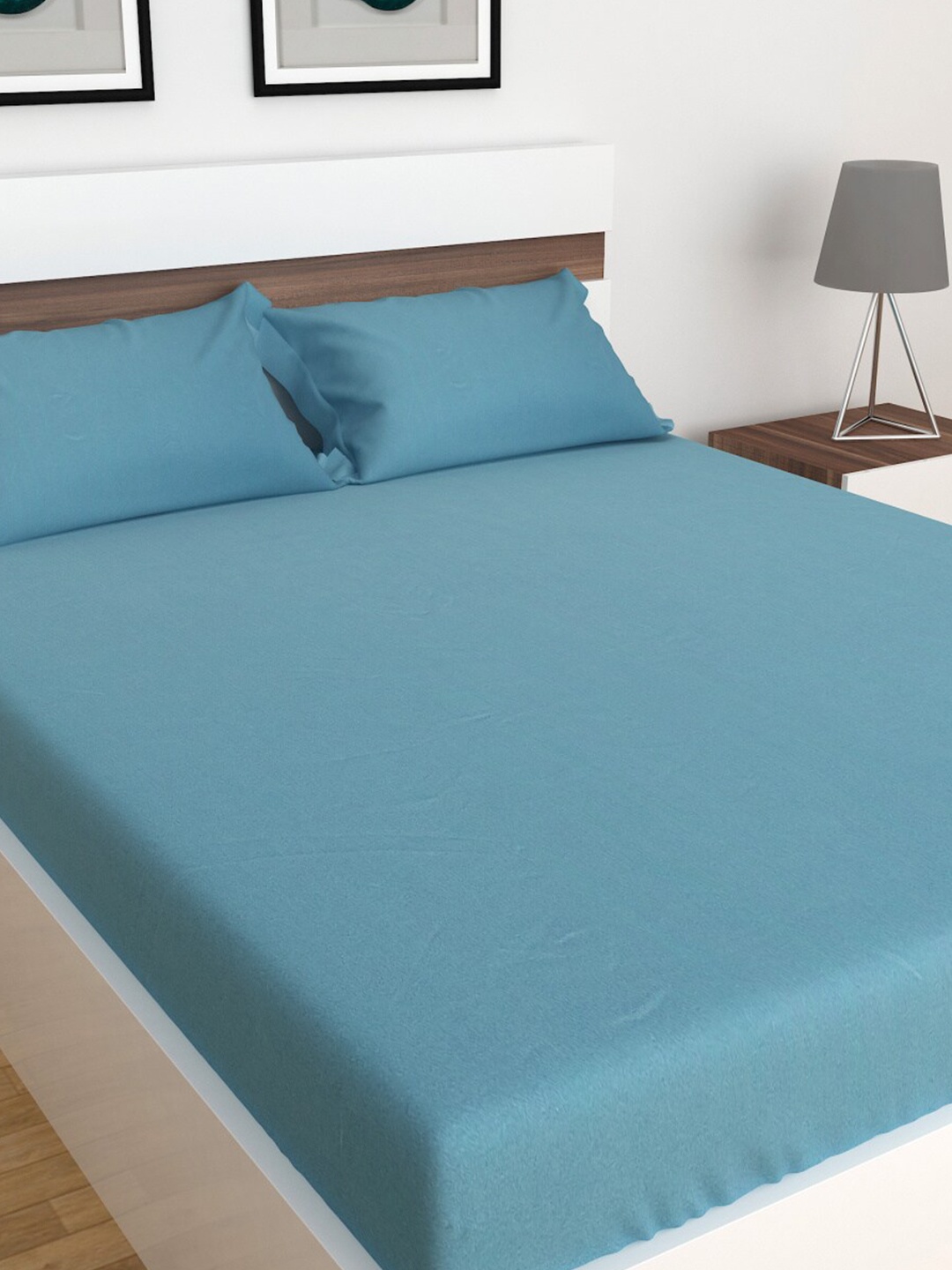 

Home Centre Blue Sapphire Light Tone 3 Piece Solid Cotton King Fitted Sheet