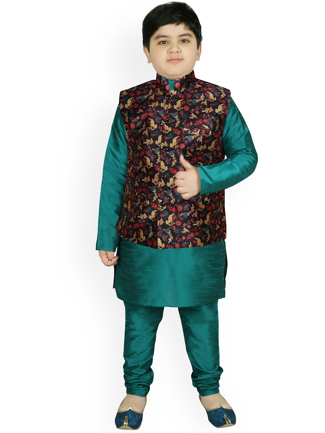 

SG YUVRAJ Boys Green Raw Silk Kurta with Pyjamas & Nehru Jacket