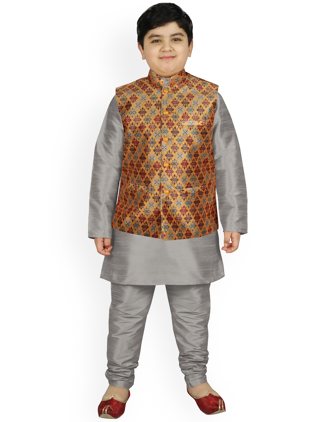 

SG YUVRAJ Boys Silver-Toned Layered Raw Silk Kurta with Churidar