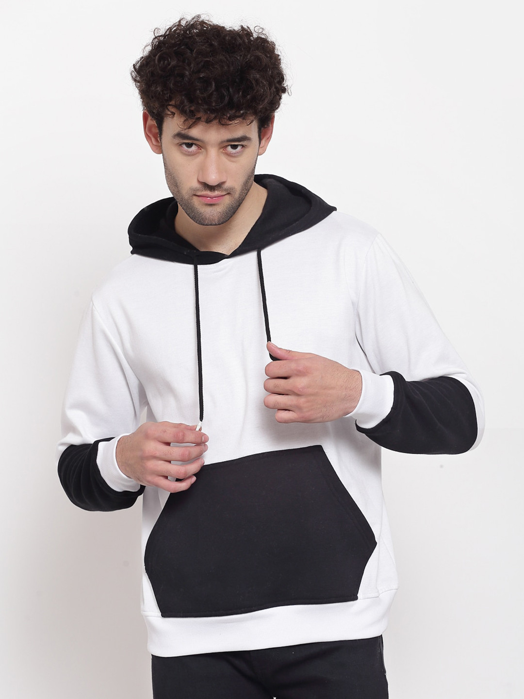 

PAUSE SPORT Men White Colourblocked Hooded Cotton Sweatshirt