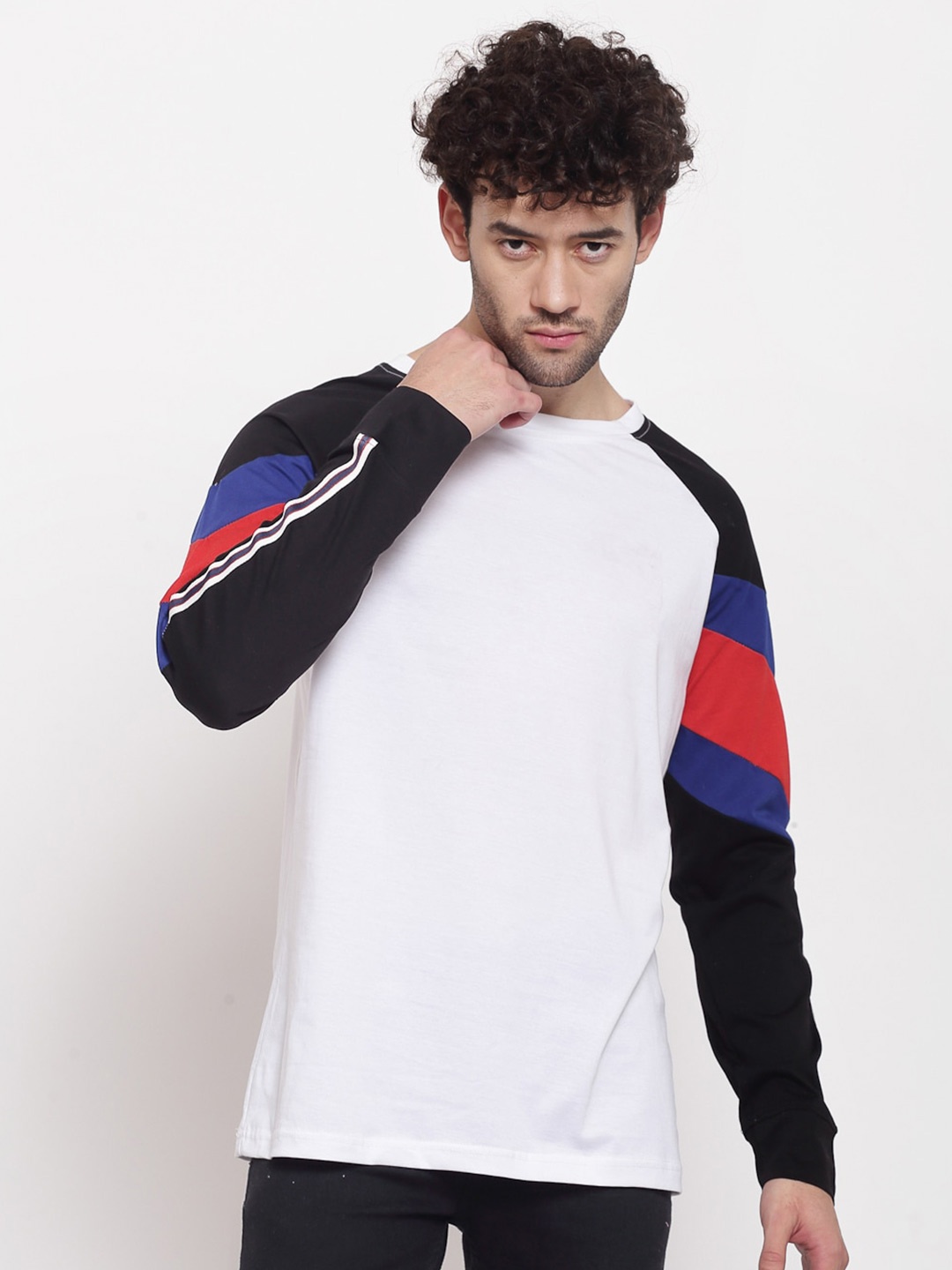 

PAUSE SPORT Men White Extended Sleeves Antimicrobial Outdoor T-shirt