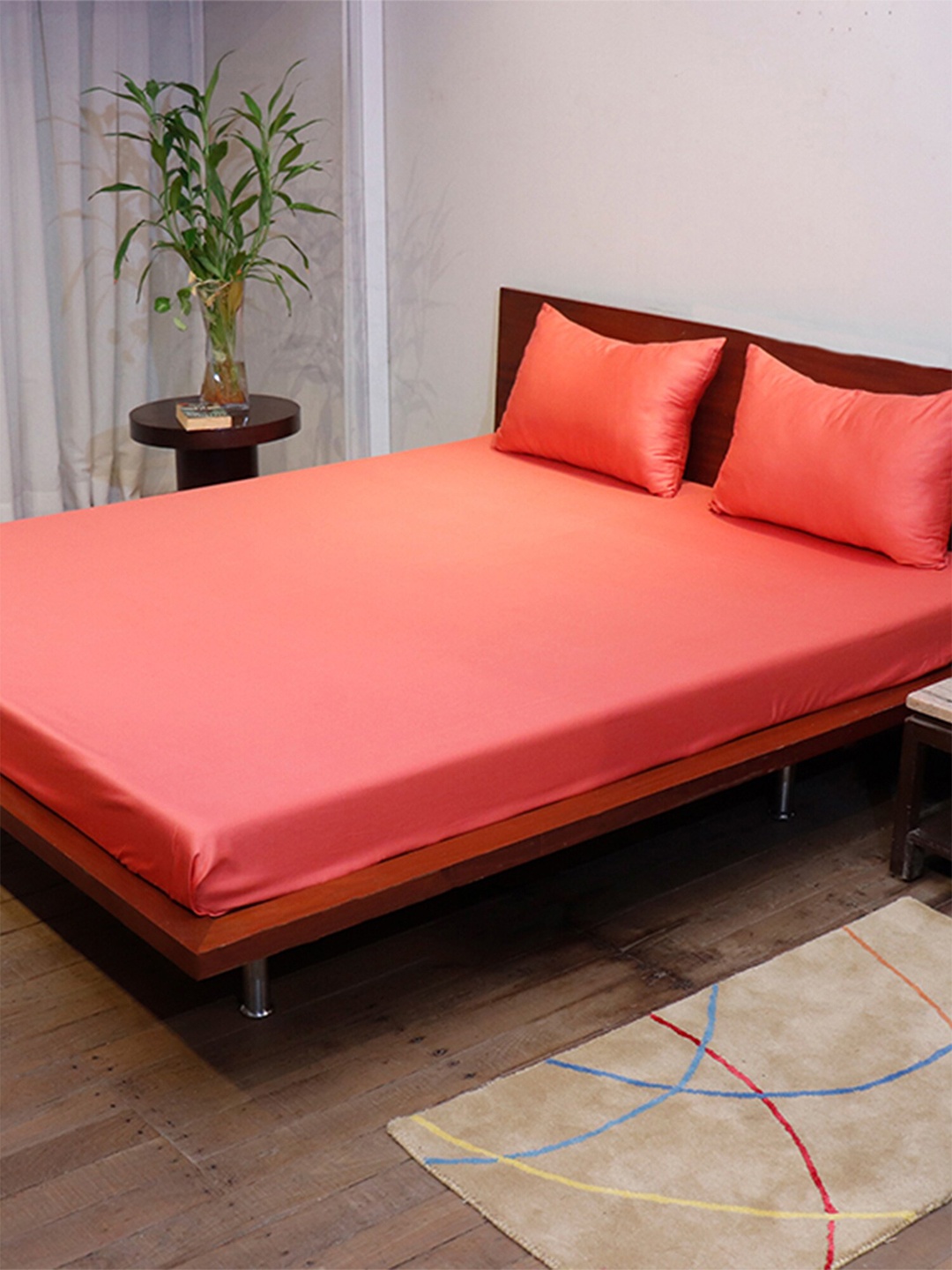 

ZEBA Coral Solid 300 TC King Bedsheet with 2 Pillow Covers