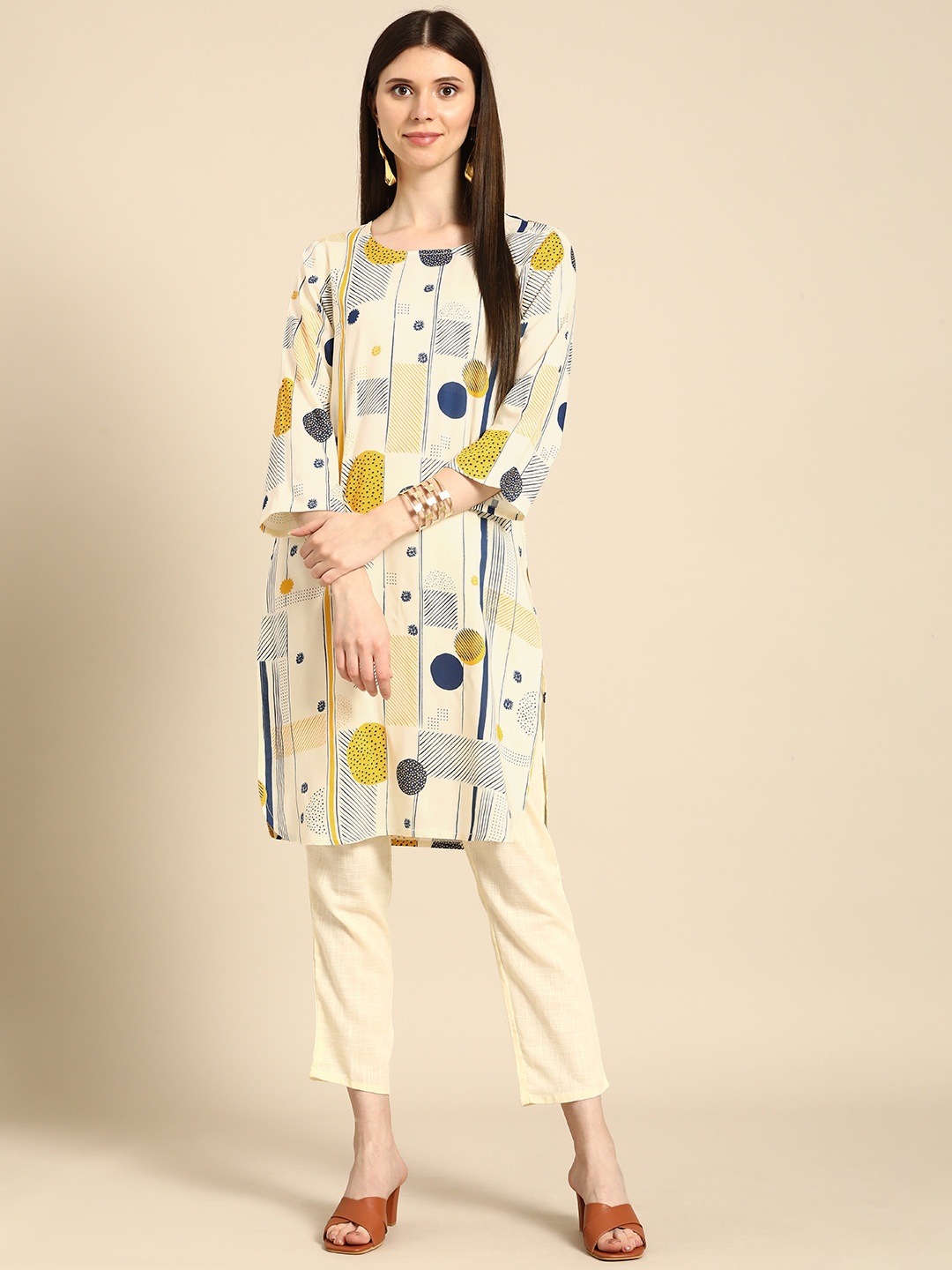 

Anouk Women Off White Geometric Printed Kurta