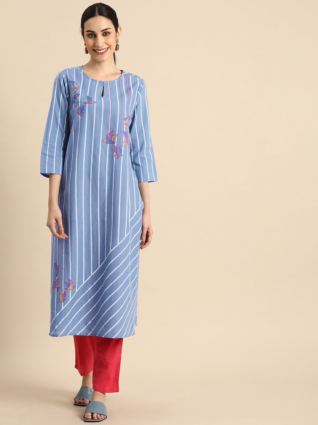 

Anouk Women Blue & Pink Quirky Striped & Conversational Print Kurta