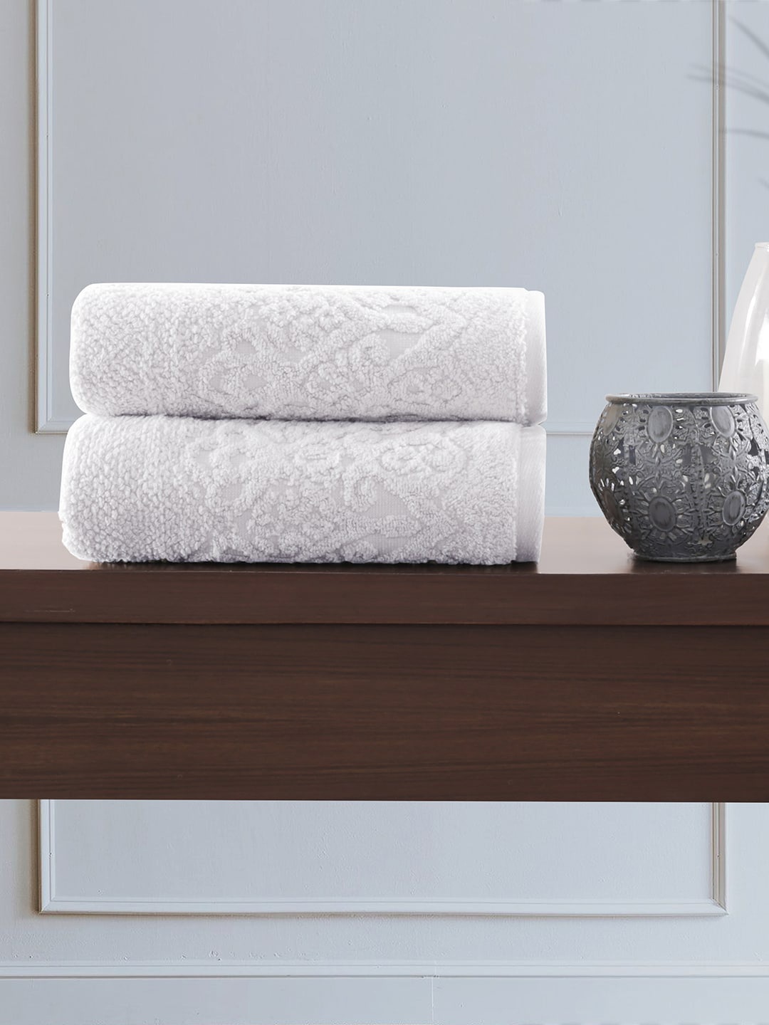 

MASPAR Pack Of 2 White Windsor 550 GSM Cotton Jacquard Face Towel Set