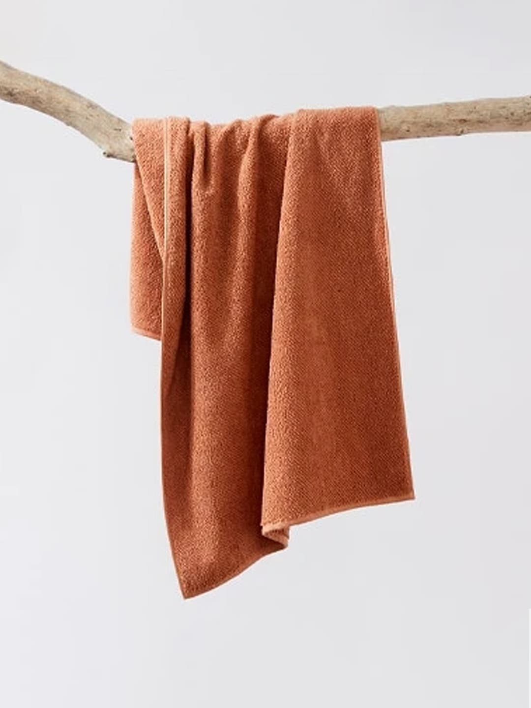 

AMOUVE Orange 550 GSM Quick Dry Cotton Bath Towel
