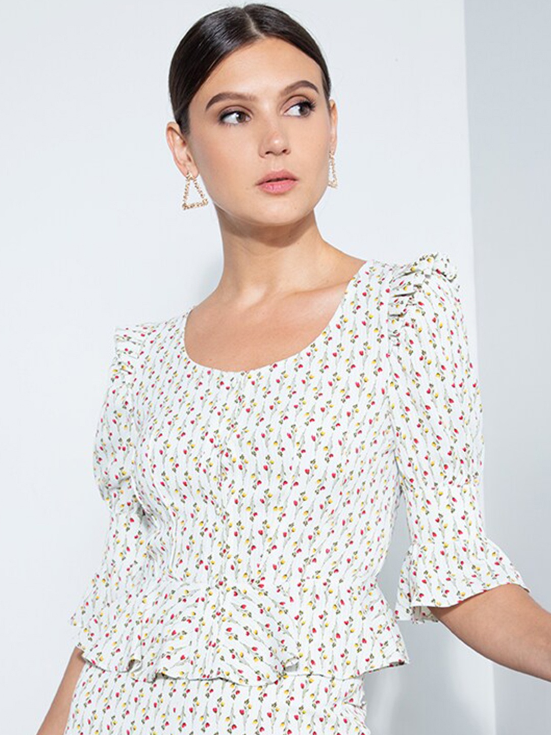 

ZALORA OCCASION Women Green Floral Printed Crop Peplum Top
