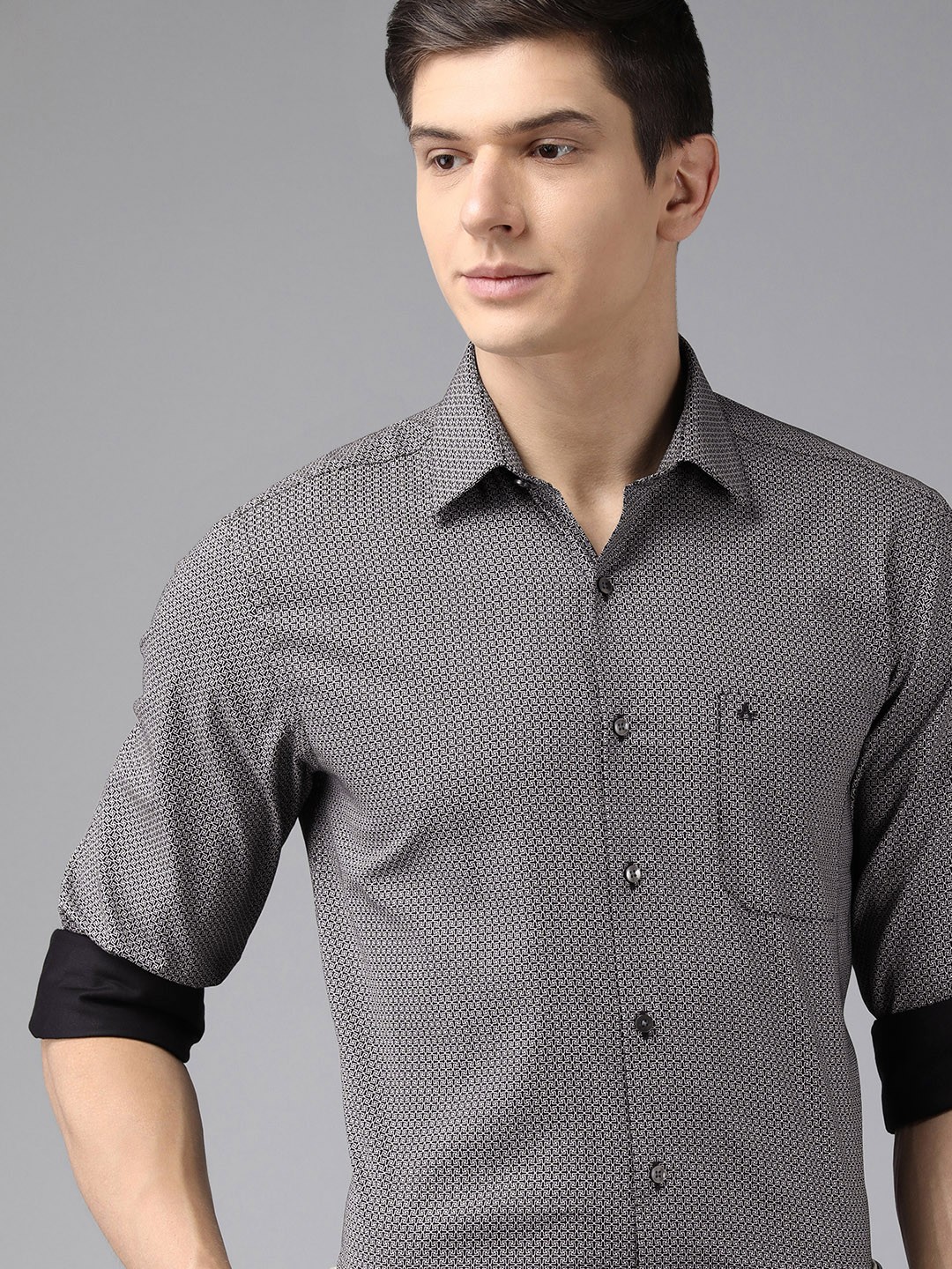 

Arrow Men Blue & White Original Slim Fit Printed Pure Cotton Formal Shirt
