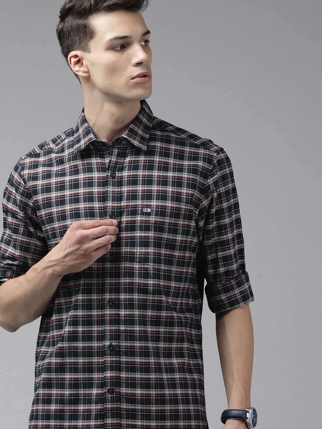 

Arrow Sport Men Navy Blue Original Slim Fit Checked Pure Cotton Casual Shirt