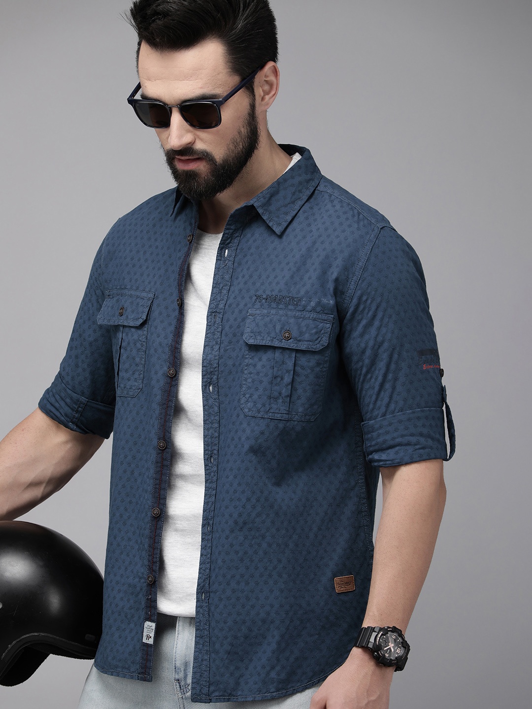 

The Roadster Lifestyle Co. Men Navy Blue Self-Design Pure Cotton Casual Shirt