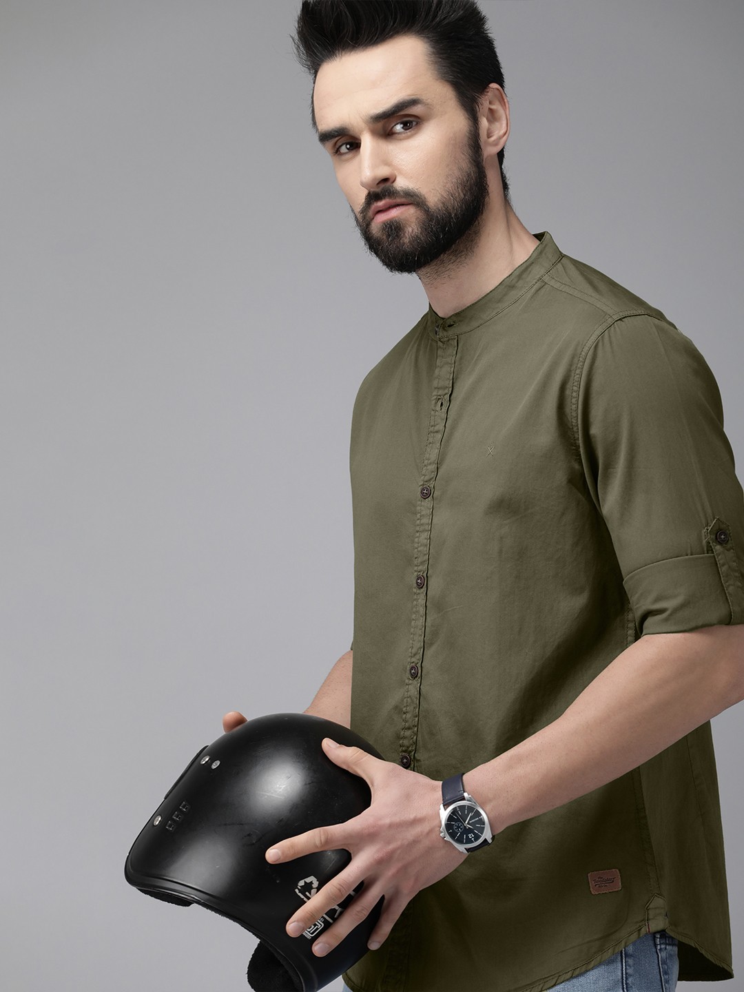 

The Roadster Life Co. Men Olive Green Solid Pure Cotton Casual Shirt