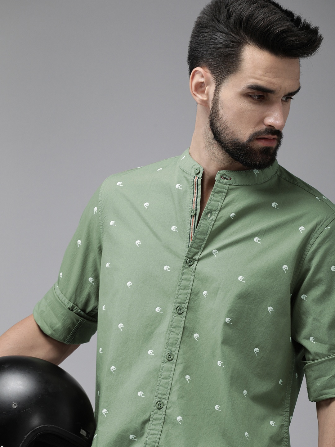 

Roadster Men Olive Green & White Printed Casual Pure Cotton Shirt