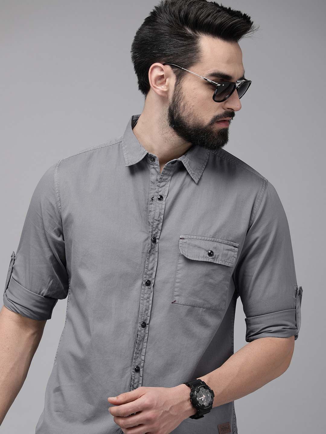 

The Roadster Life Co. Men Grey Solid Pure Cotton Casual Shirt