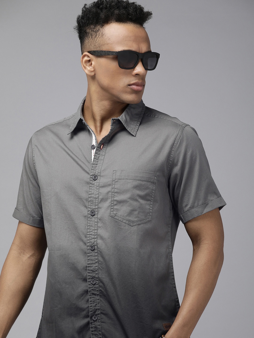 

Roadster Men Grey Colourblocked Casual Shirt