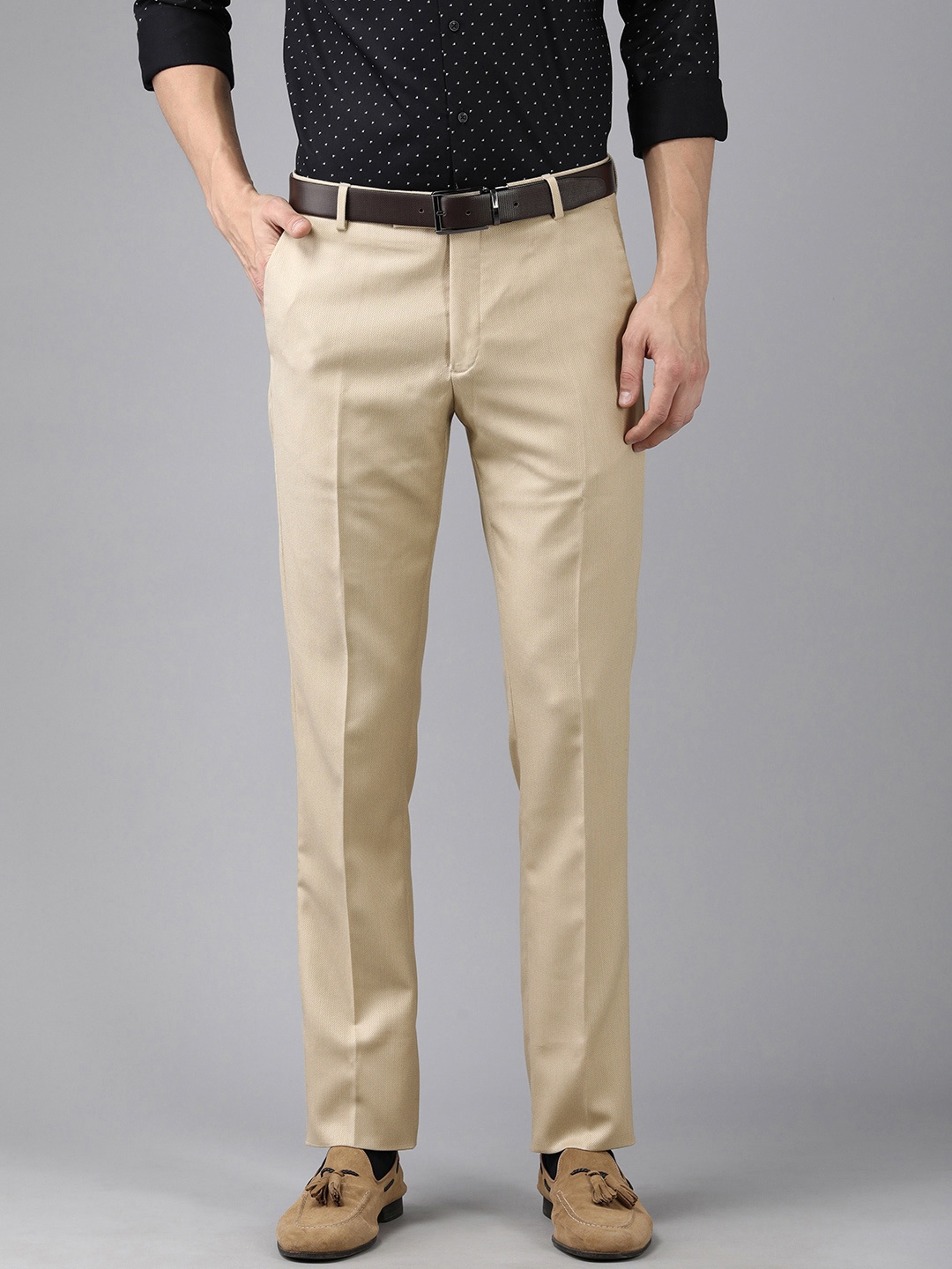 

Arrow Men Beige Textured Mid Rise Tailored Fit Formal Trousers