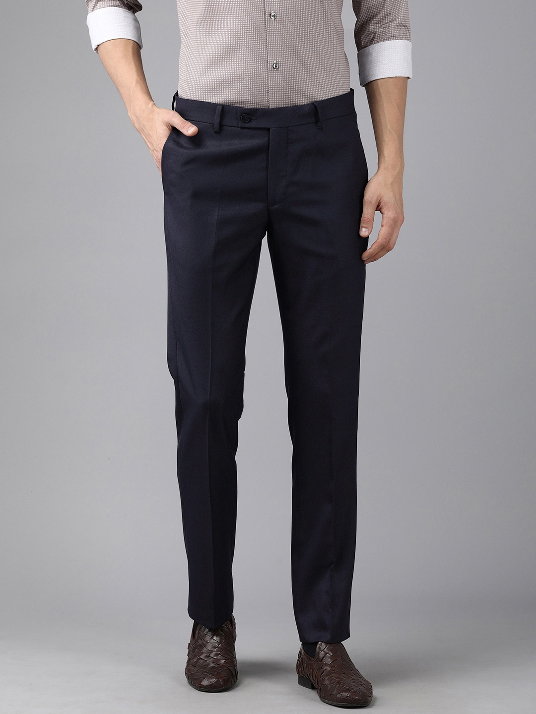 Arrow Men Navy Blue Textured Mid Rise Tailored Fit Formsl Trousers