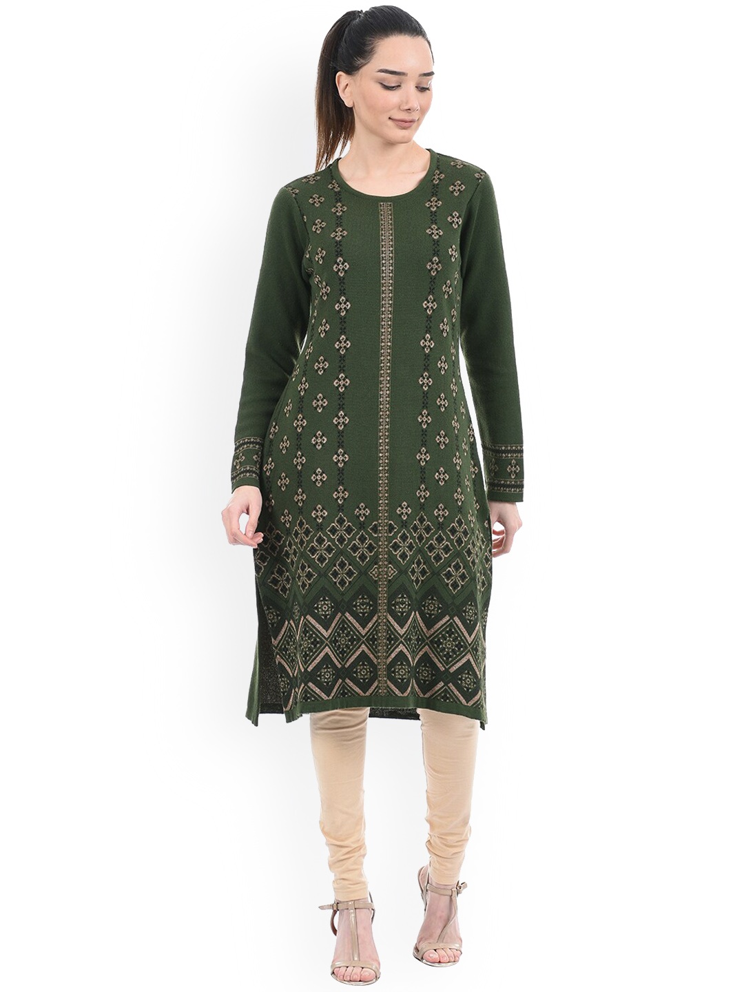 

American Eye Women Green Embroidered Sweater Kurta