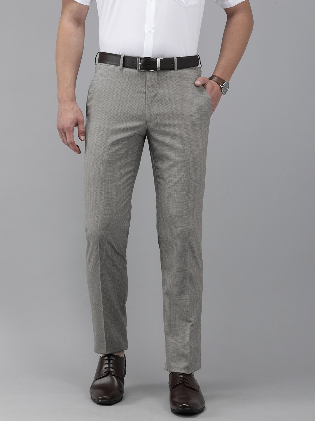 

Van Heusen Men Grey Solid Slim Fit Formal Trousers