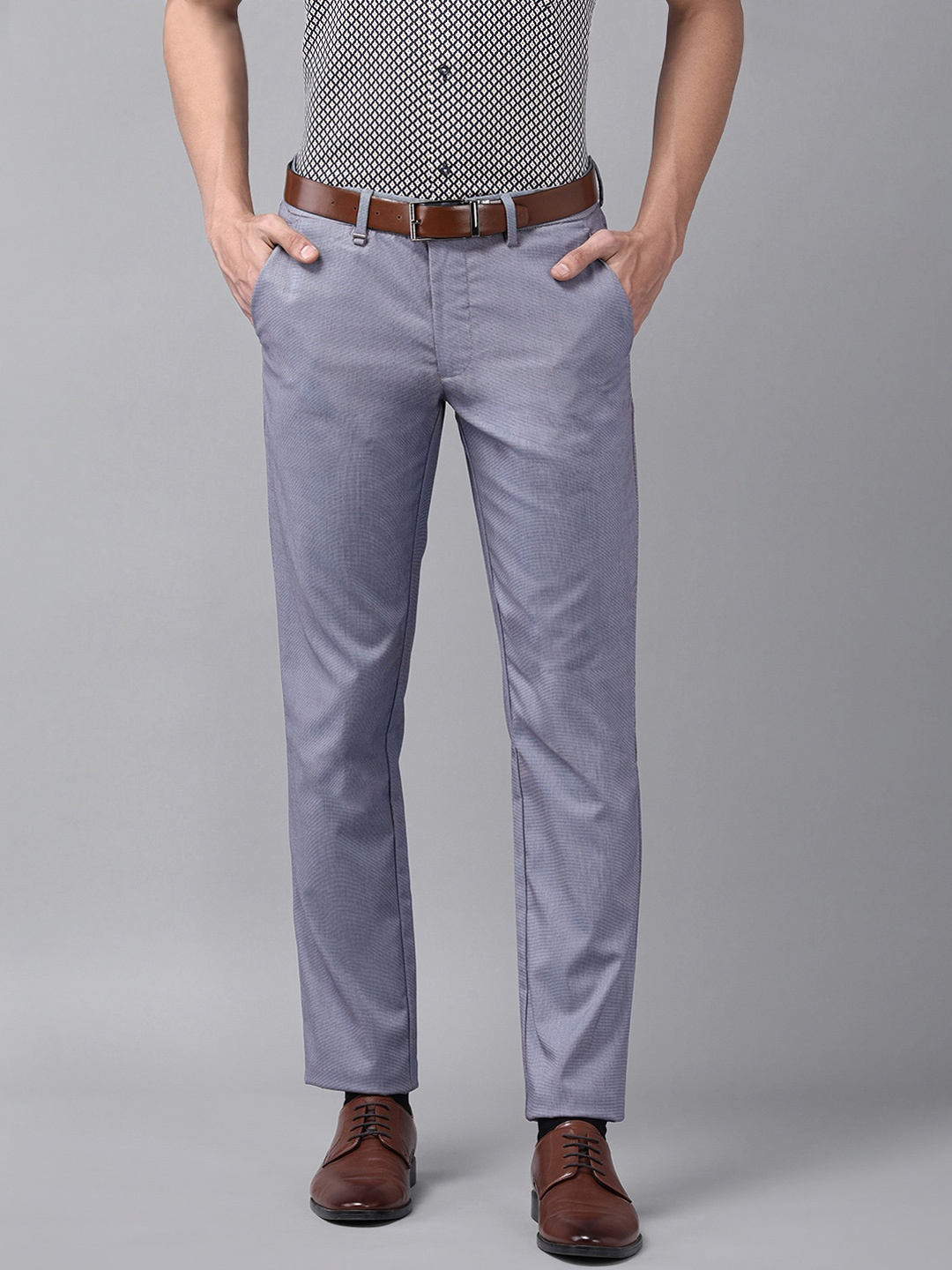 

Van Heusen Men Blue Solid Slim Fit Formal Trousers