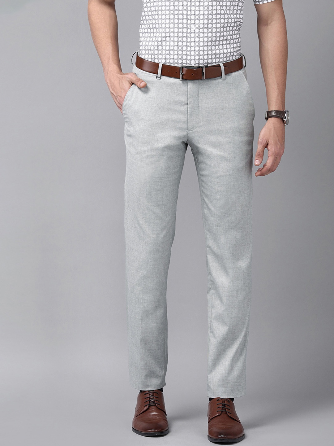 

Van Heusen Men Grey Solid Slim Fit Trousers