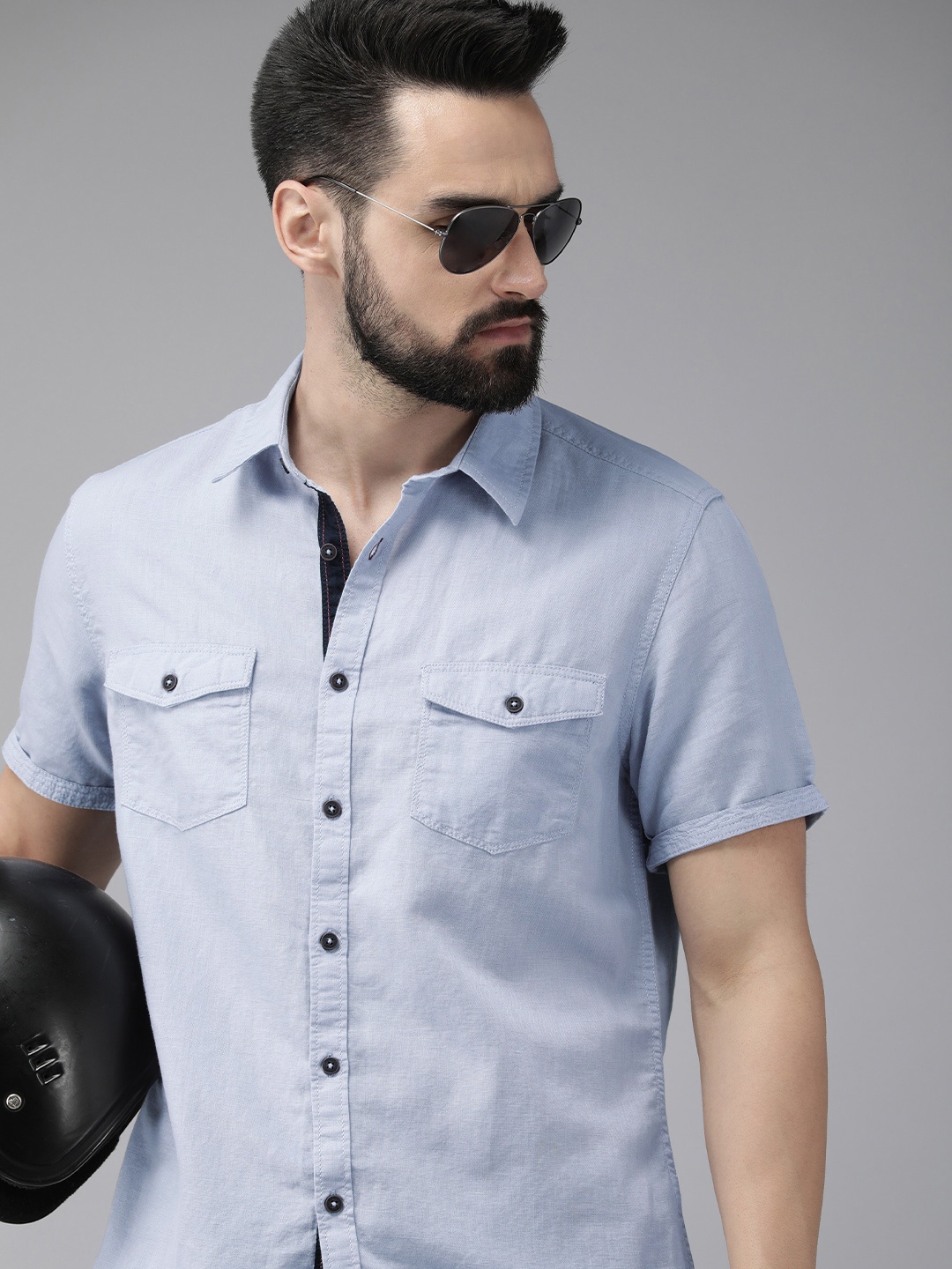 

The Roadster Lifestyle Co. Men Blue Solid Linen Cotton Casual Shirt